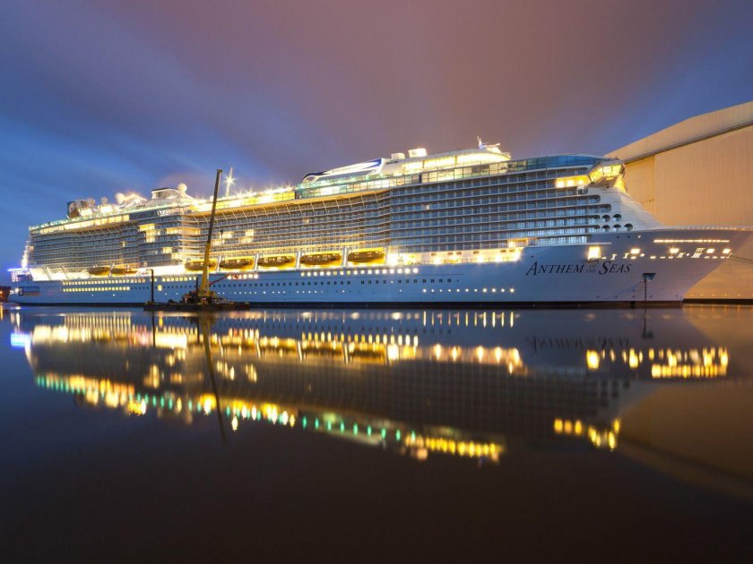 Круизный лайнер