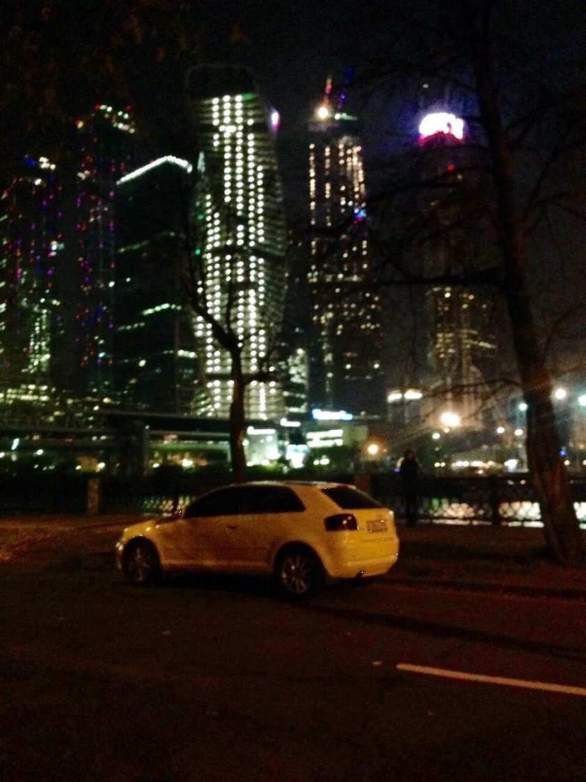 Ночная Москва из окна машины