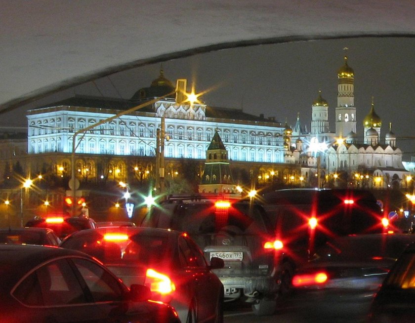 Вид из окна машины Москва