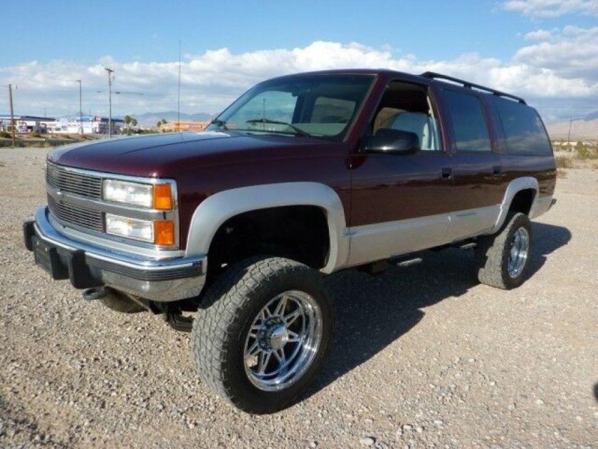 Chevrolet Suburban 1992