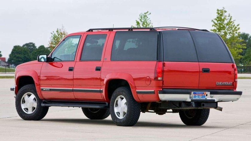 Chevrolet Suburban gmt400
