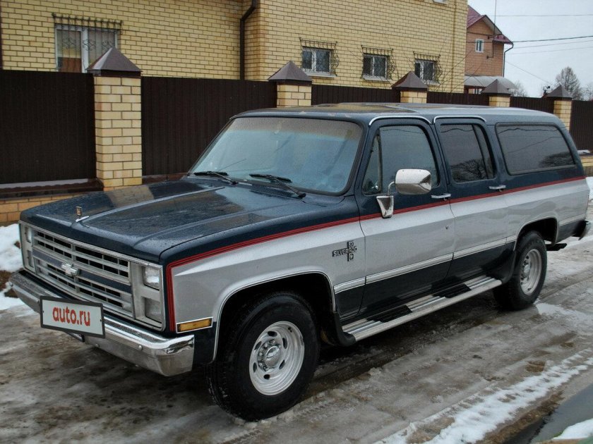 Chevrolet Suburban 1985