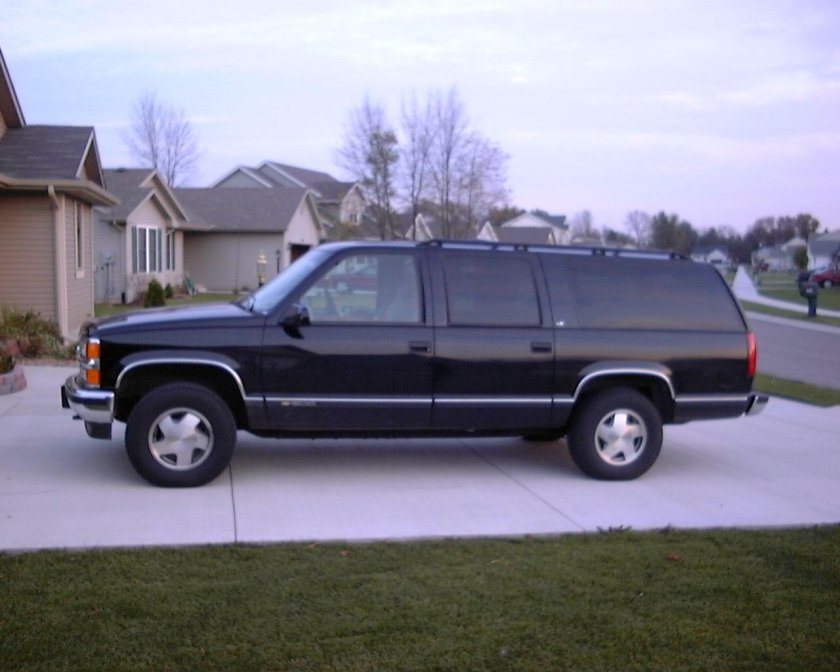 Chevrolet Suburban gmt400