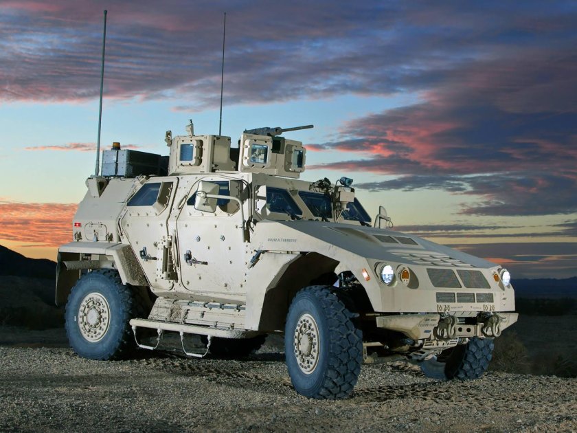 JLTV бронеавтомобиль