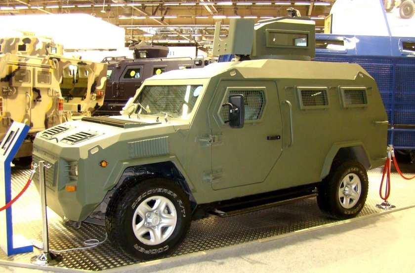 Малогабаритный бронеавтомобиль