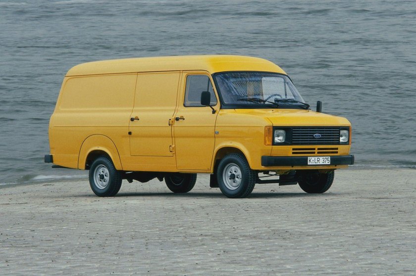 Ford Transit mk2