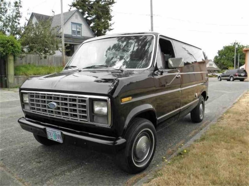 Ford Econoline 150