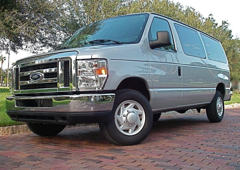 2005 Ford e350