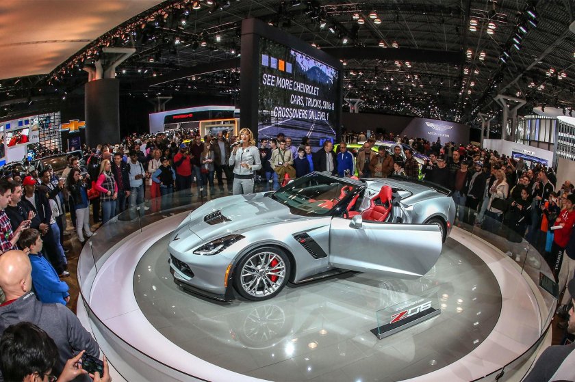 Выставку машин Европа