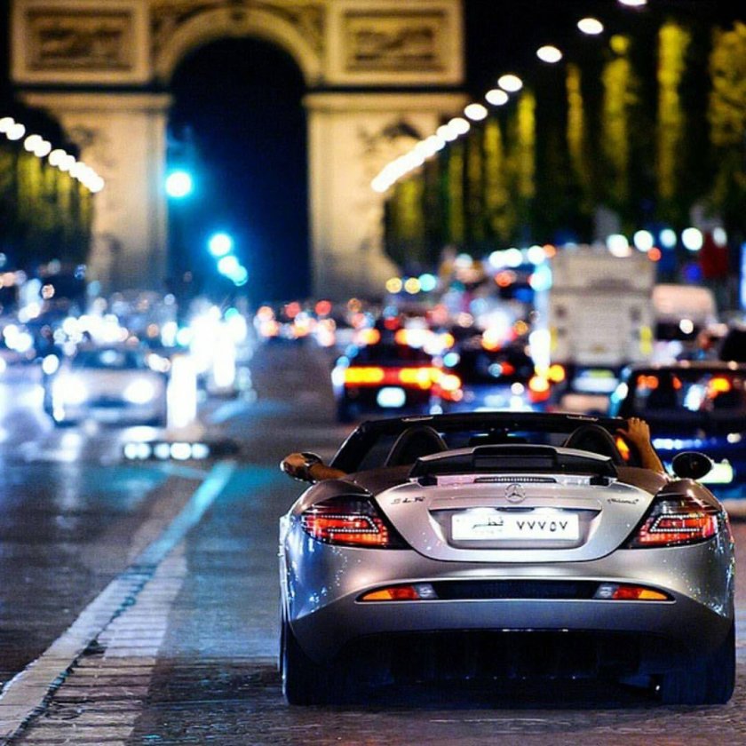 Машина ночью