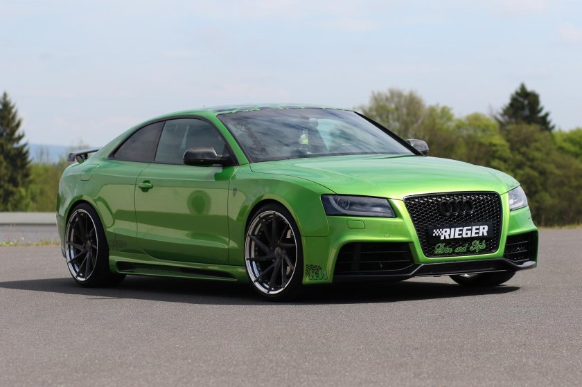 Audi rs5 Coupe 2011