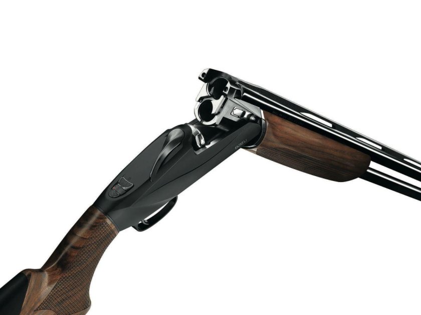 Benelli 828u Black 12/76 710mm