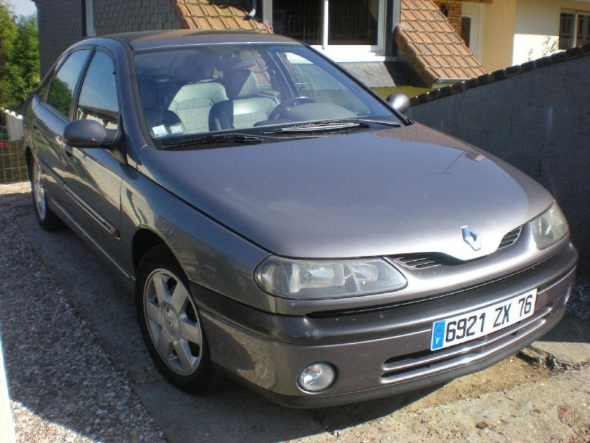 Renault Laguna 1