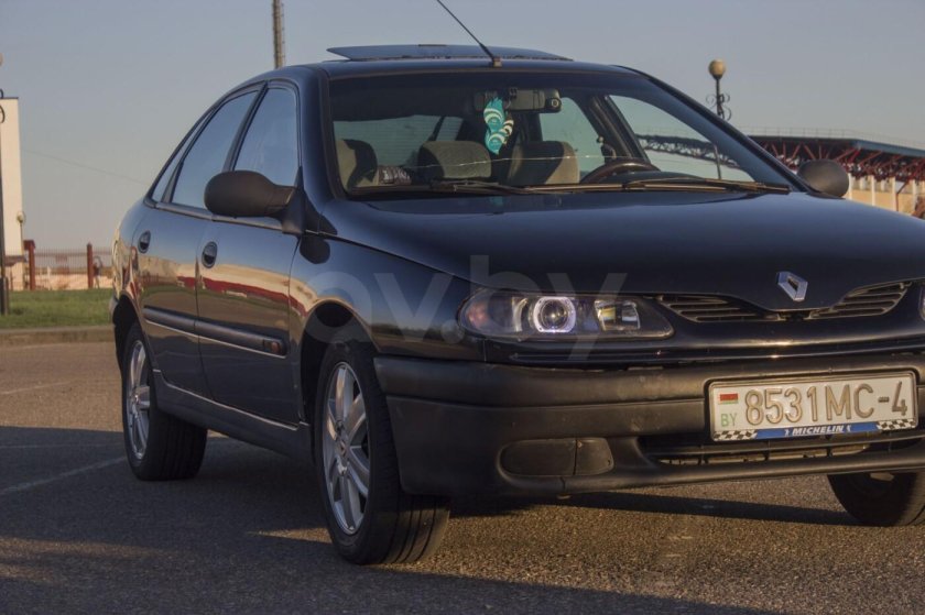 Рено лагуна 1