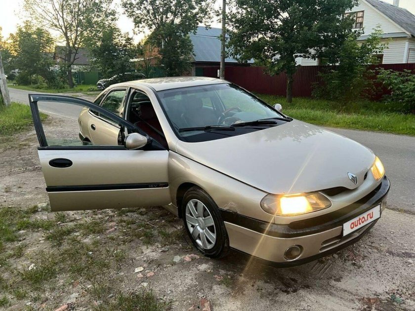 Renault laguna 2000