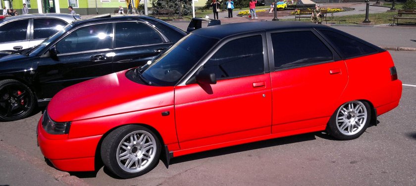 ВАЗ 2112 хэтчбек