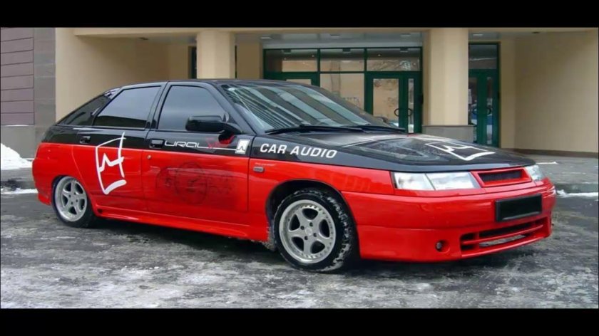 Тюнинговый ВАЗ 2112