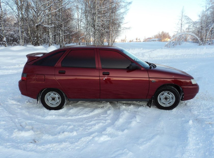 Лада 2110 бордовая