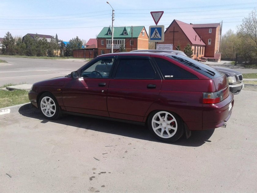 Лада 2112 Вишневая