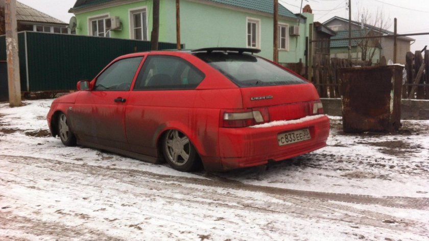 ВАЗ 2112 купе красная