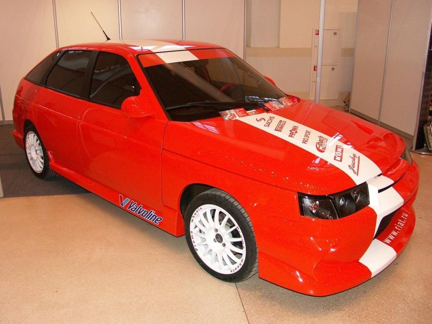 ВАЗ 2112 купе красная