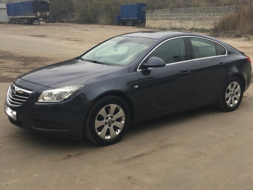 Опель Инсигния 2011 универсал серый