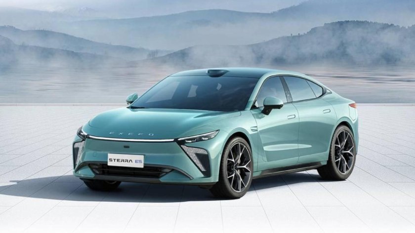 Электрический седан