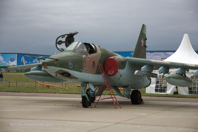 Грач самолет Су 25