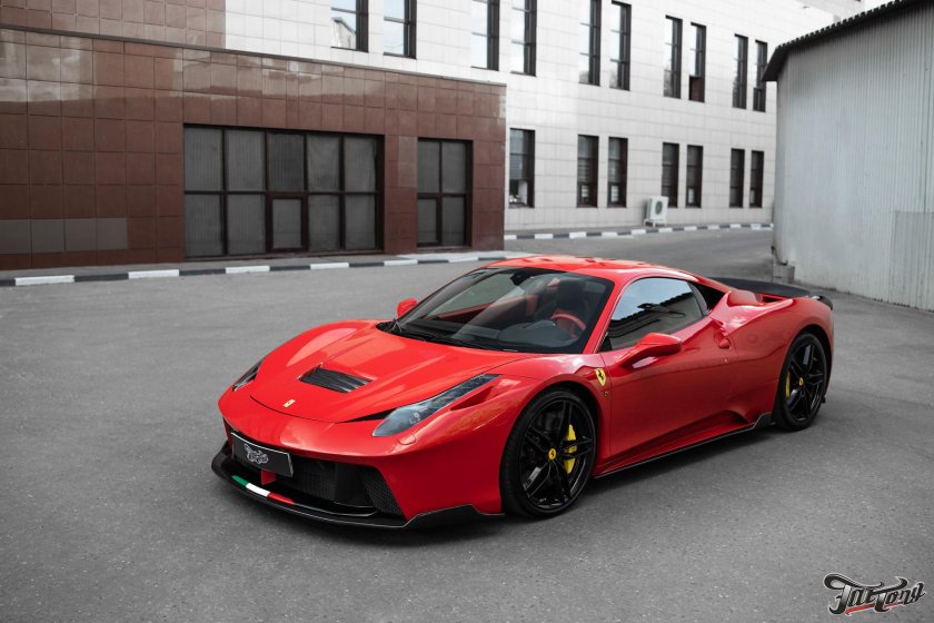 Феррари 458 Italia