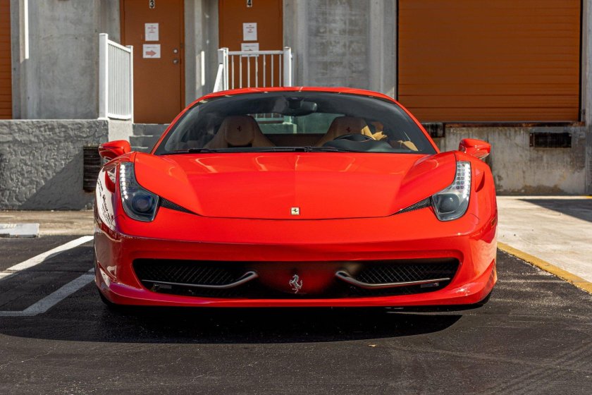 Ferrari 458 italia spider red