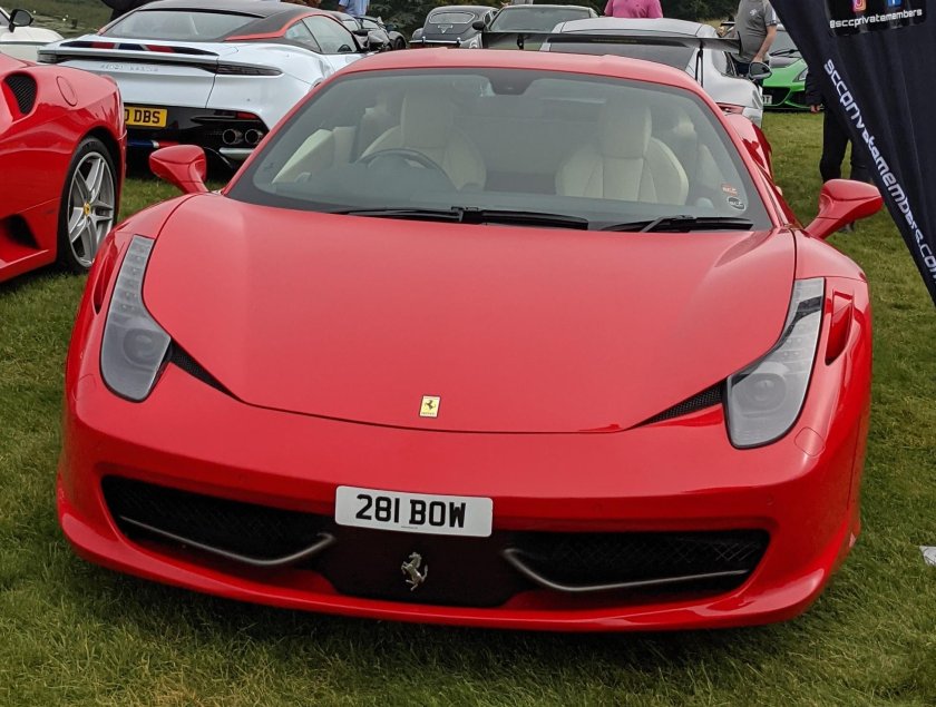 Феррари 458 Италия