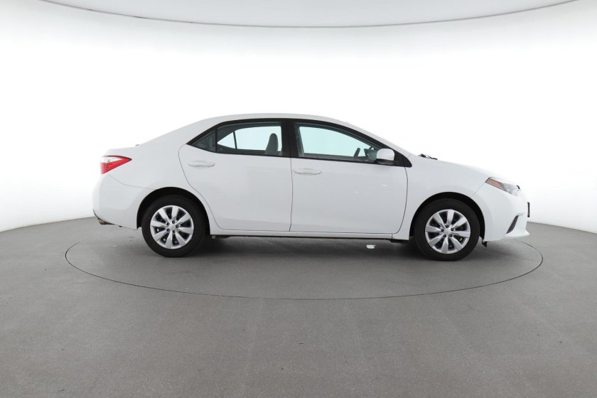 Toyota corolla le 2017