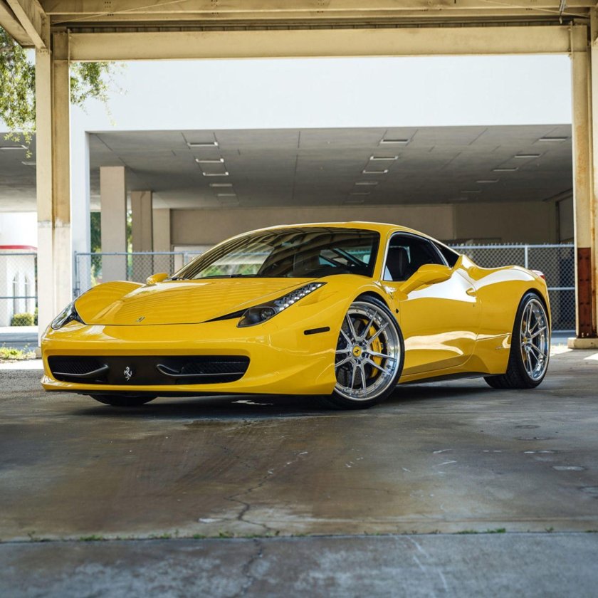 Феррари 458 Италия