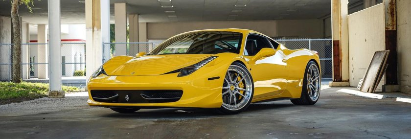 Феррари 458 италия