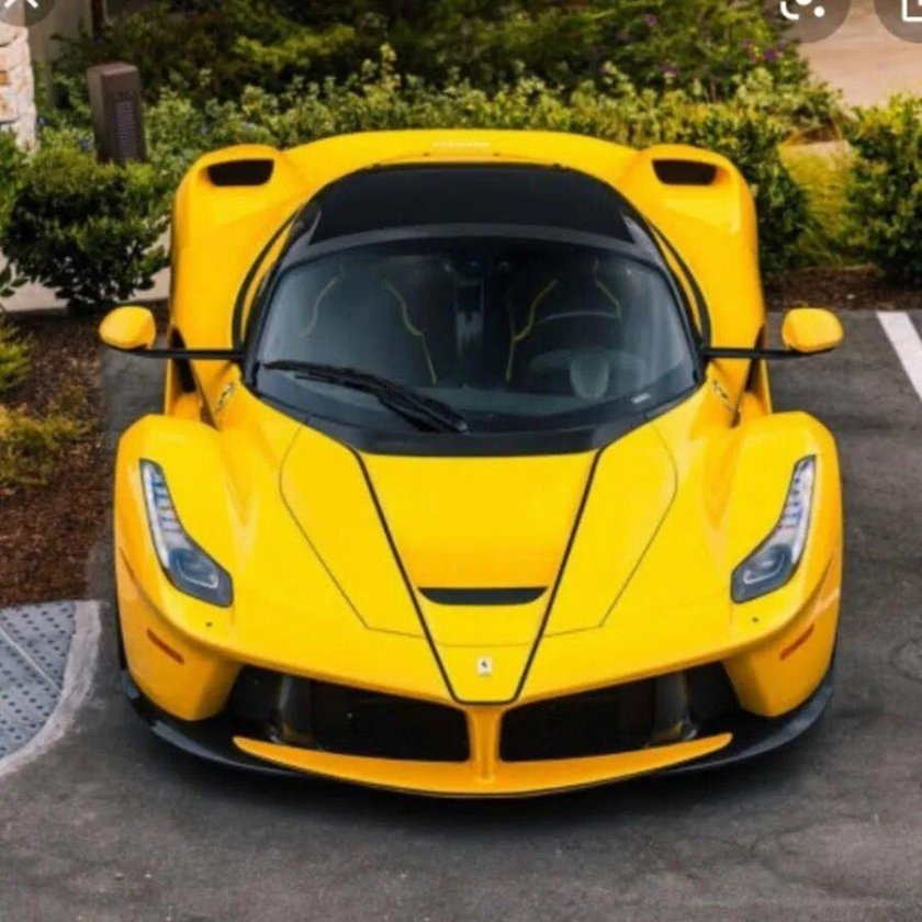 Феррари Аперта