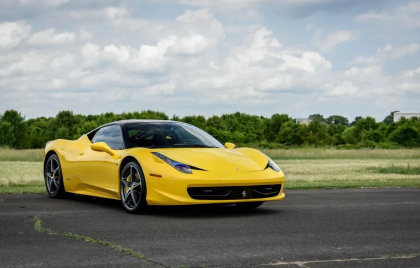 Ferrari 458 Yellow