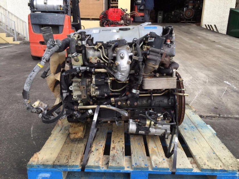 Двигатель Митсубиси Фусо 4м50