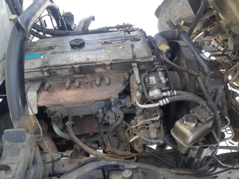 Двигатель Митсубиси Кантер 4м51