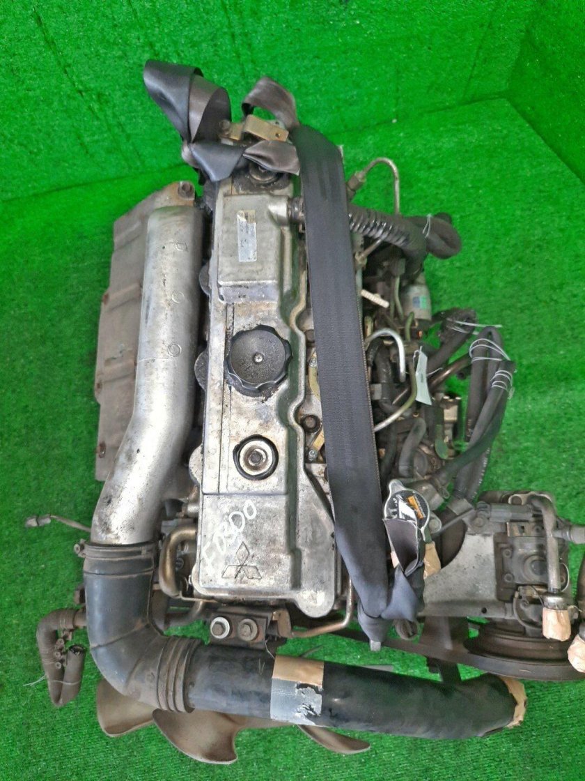 Митсубиси Кантер fb70b