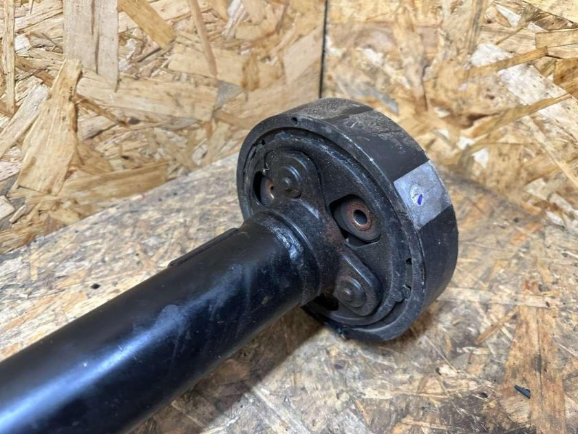 Карданный вал mercedes