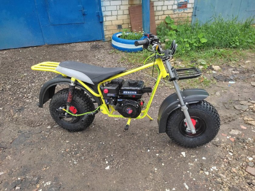 Мотовездеход атаман трайк