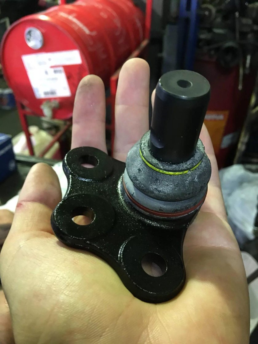 Сааб 9-5 шаровая опора