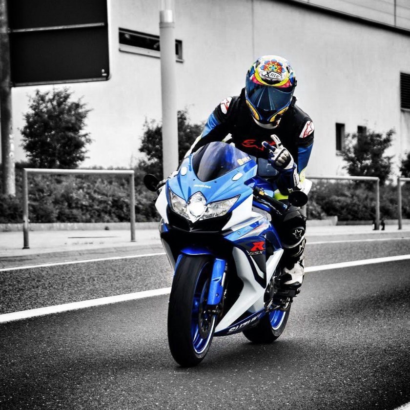 Suzuki GSXR 750 Moto Ninja