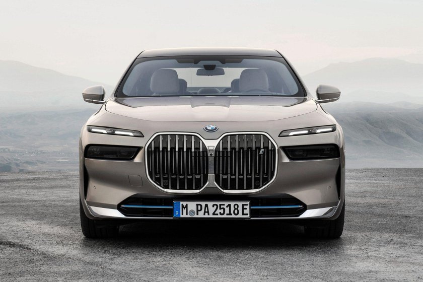 Новая бмв 7 2024