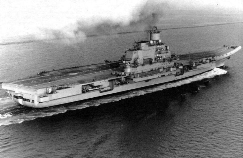 Авианесущий крейсер проекта 1143