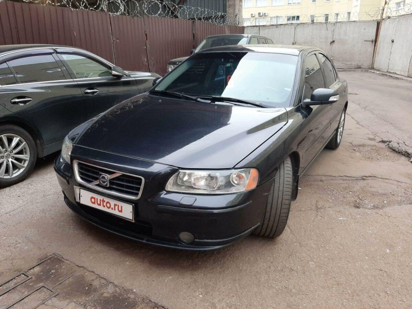 Volvo s 60 2004