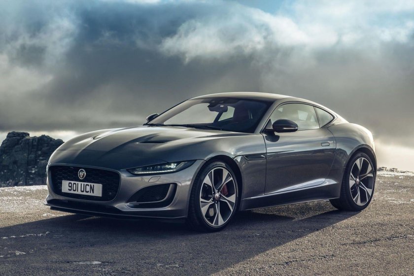 Jaguar f Type 2021