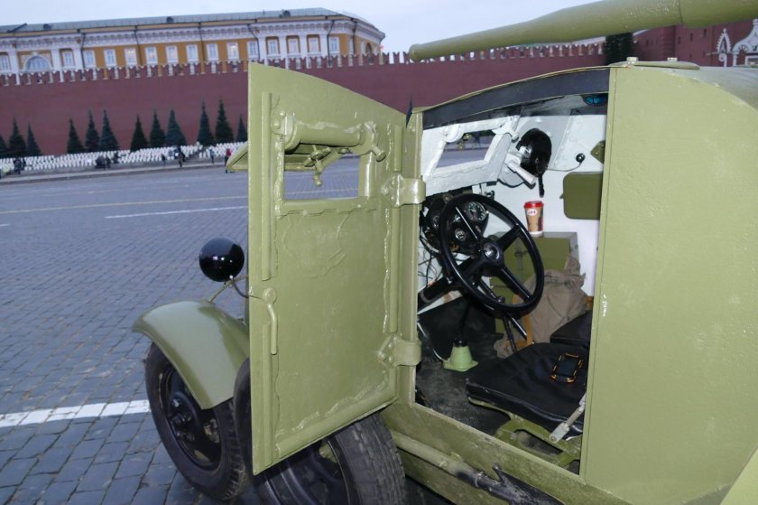 Ба10 броневик внутри