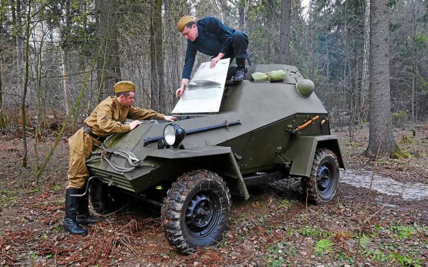 Бронеавтомобиль ба-64б