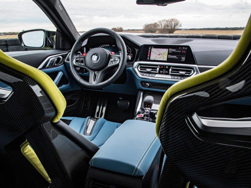 BMW m4 2022 салон